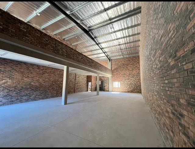 BUSINESS PROPERTY TO RENT IN FAIRVIEW